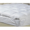 Wholesale White Duck/Goose Feather Filled Mattress Topper/Mattress Protector